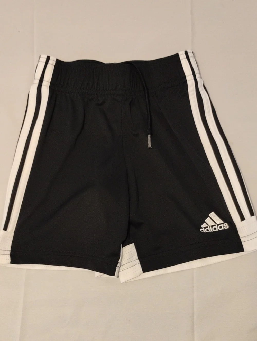 Adidas Youth Black Athletic Shorts Size XS (7-8Y) Like New